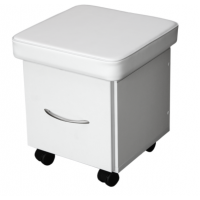 Pedikiūro pakojis su stalčiumi (Lenkija)