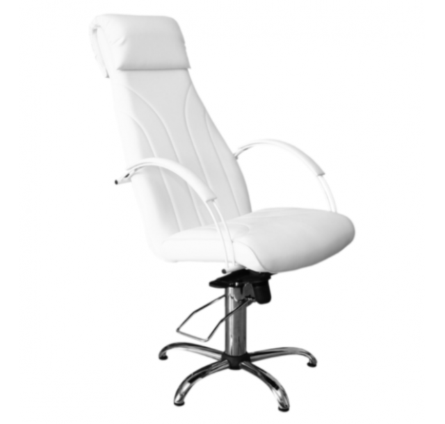 Kosmetiko kėdė (Lenkija)