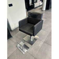 Kirpyklos kėdė  (naudota)